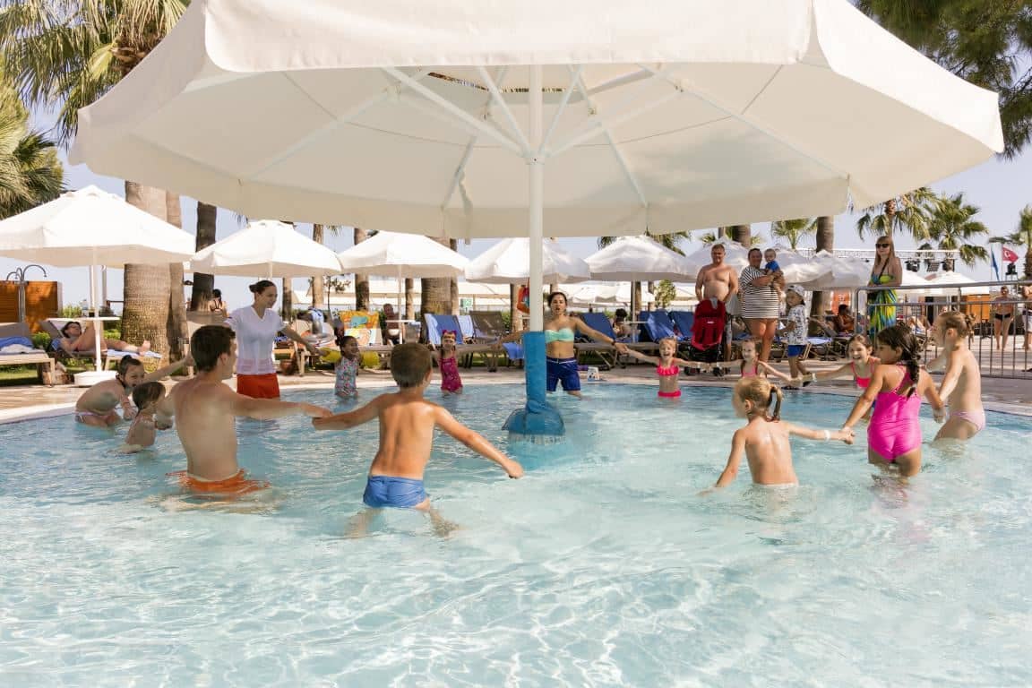 pools-outdoor-childrens-pool