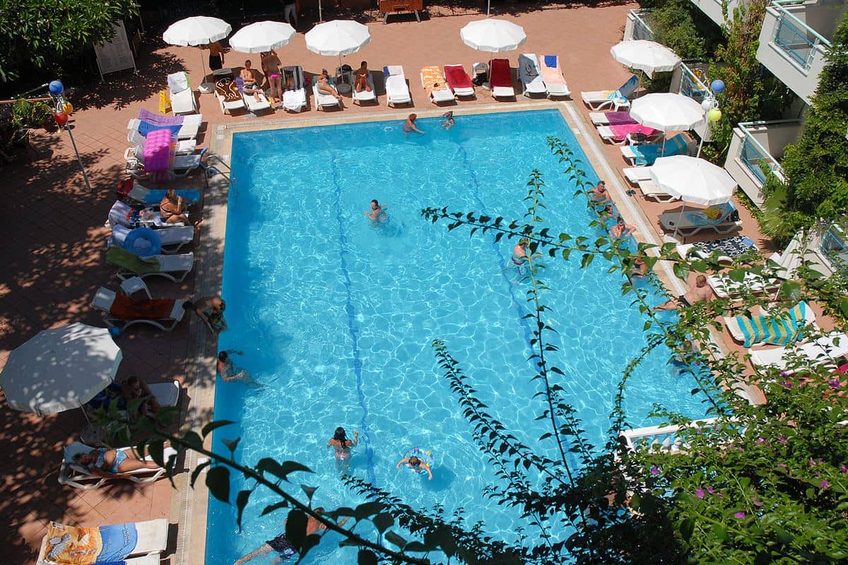 pools-outdoor-pool