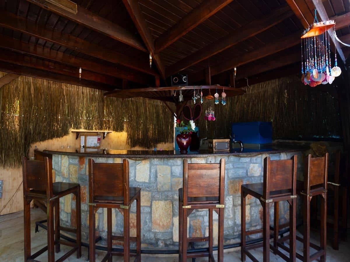 bars-havuz-bar