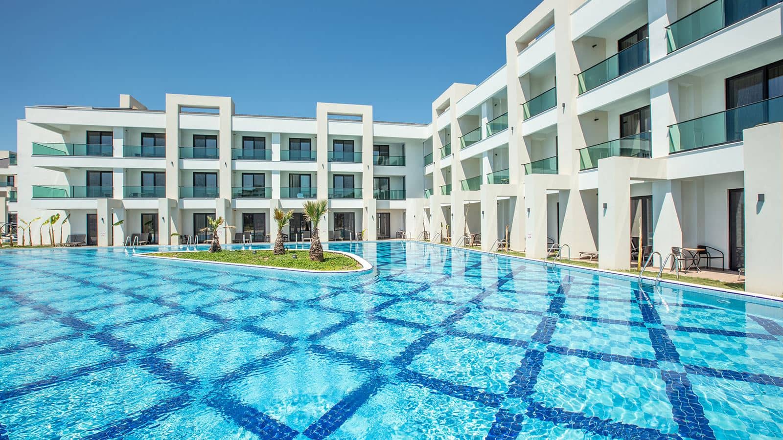 rooms-standard-swim-up