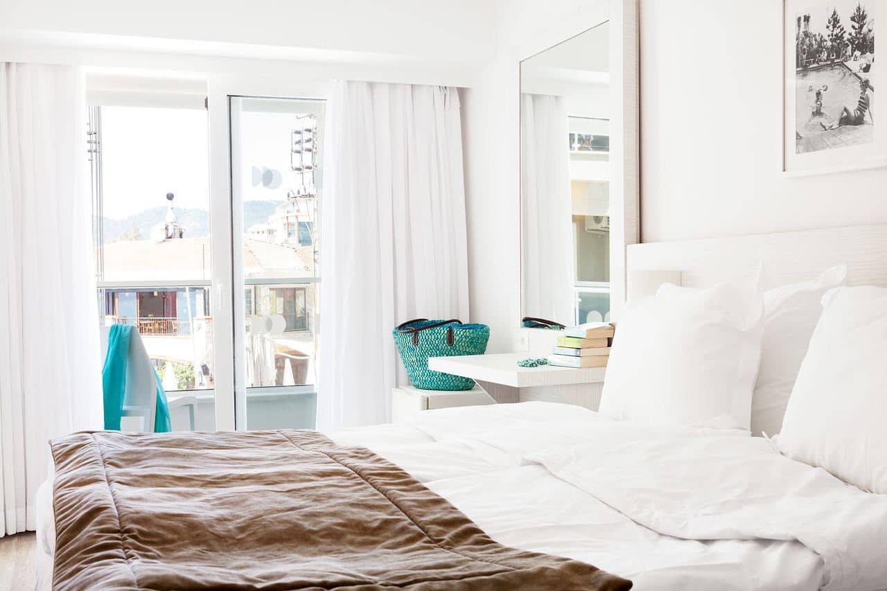 rooms-standard-room-side-sea-view-single-use