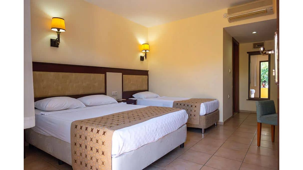rooms-bungalow-standard-room