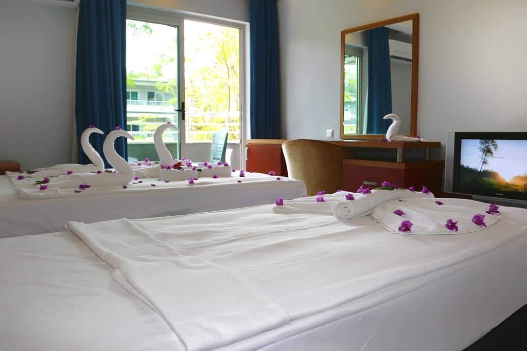 rooms-standard-room