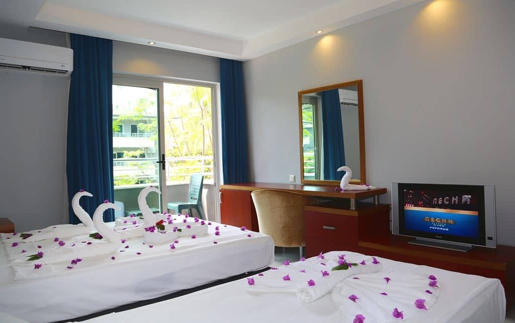 rooms-standard-room