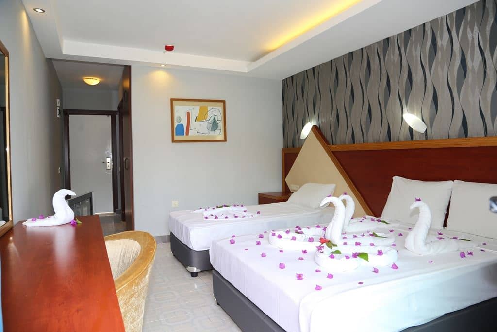 rooms-standard-room