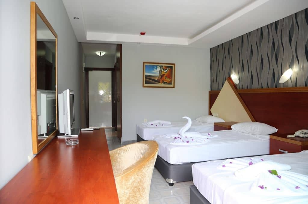 rooms-standard-room