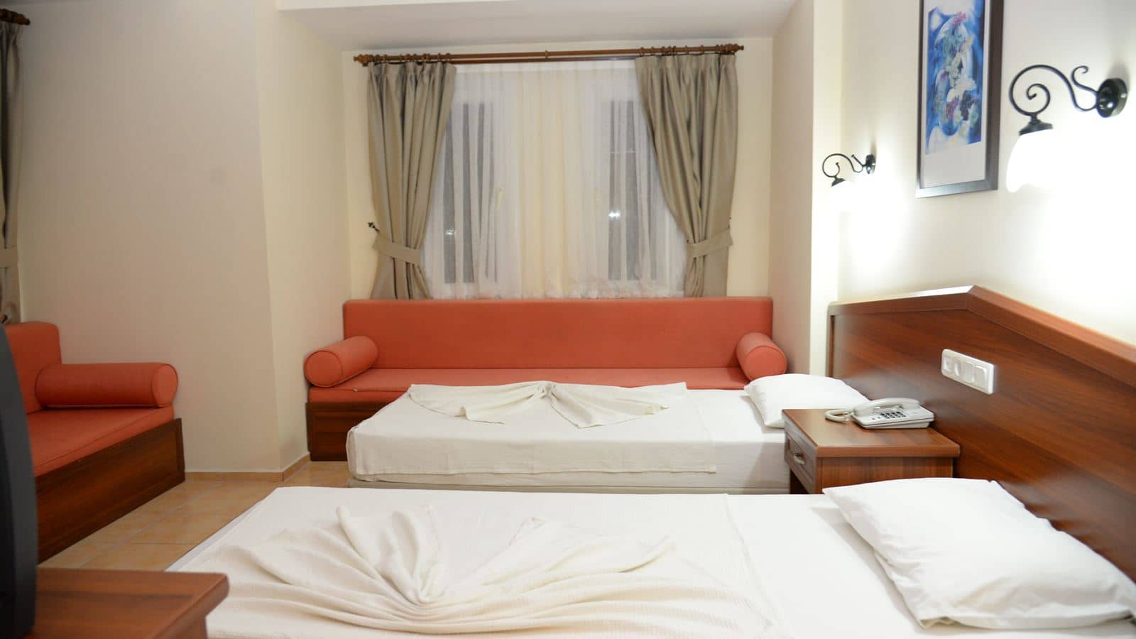 rooms-standard-room