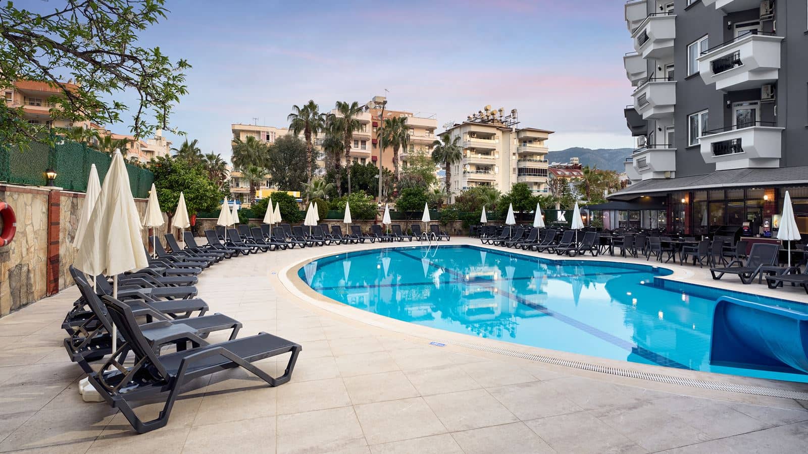 pools-outdoor-pool