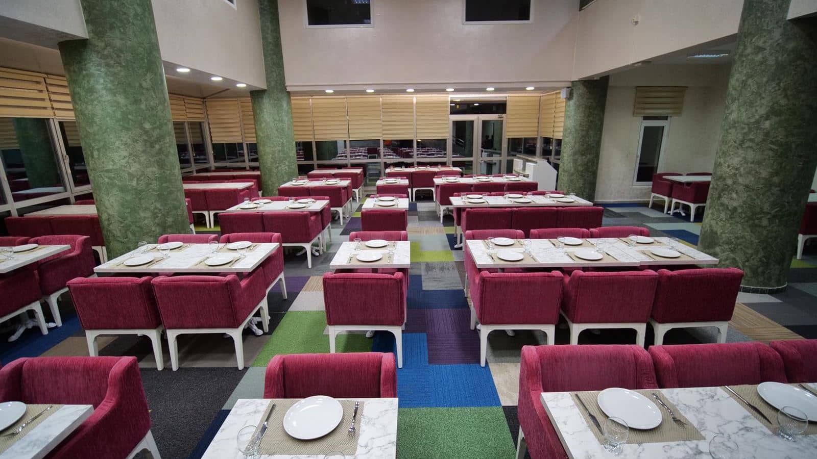 restaurants-hill-restaurant