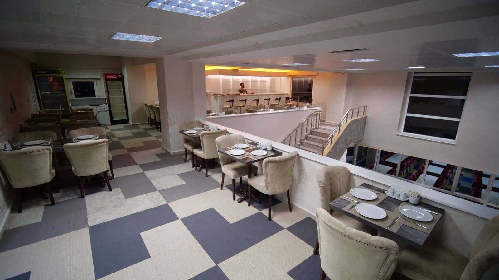 restaurants-hill-restaurant