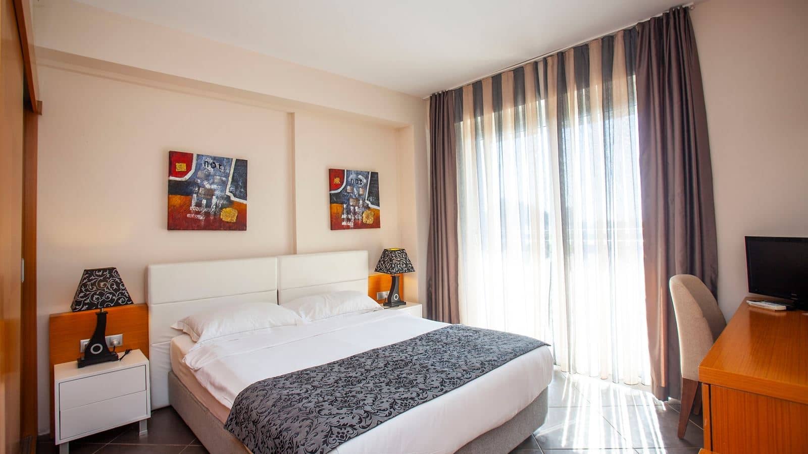 rooms-standard-room