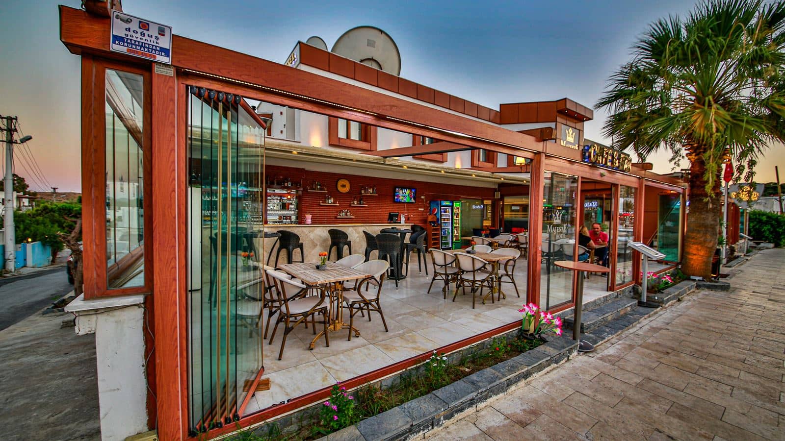 restaurants-main-restaurant