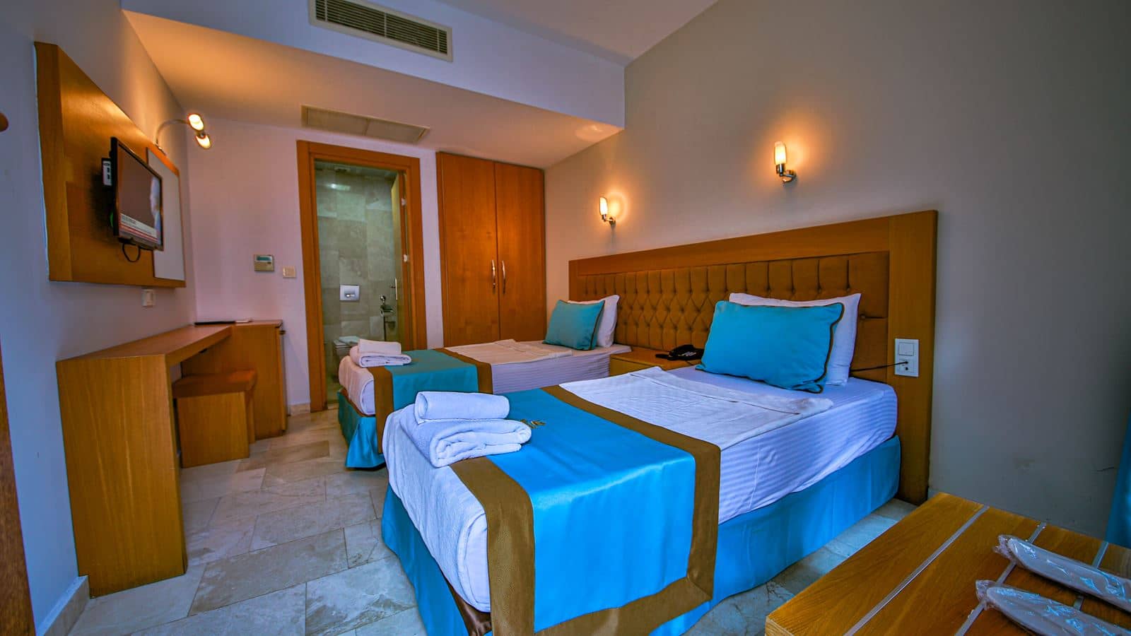 rooms-standard-room