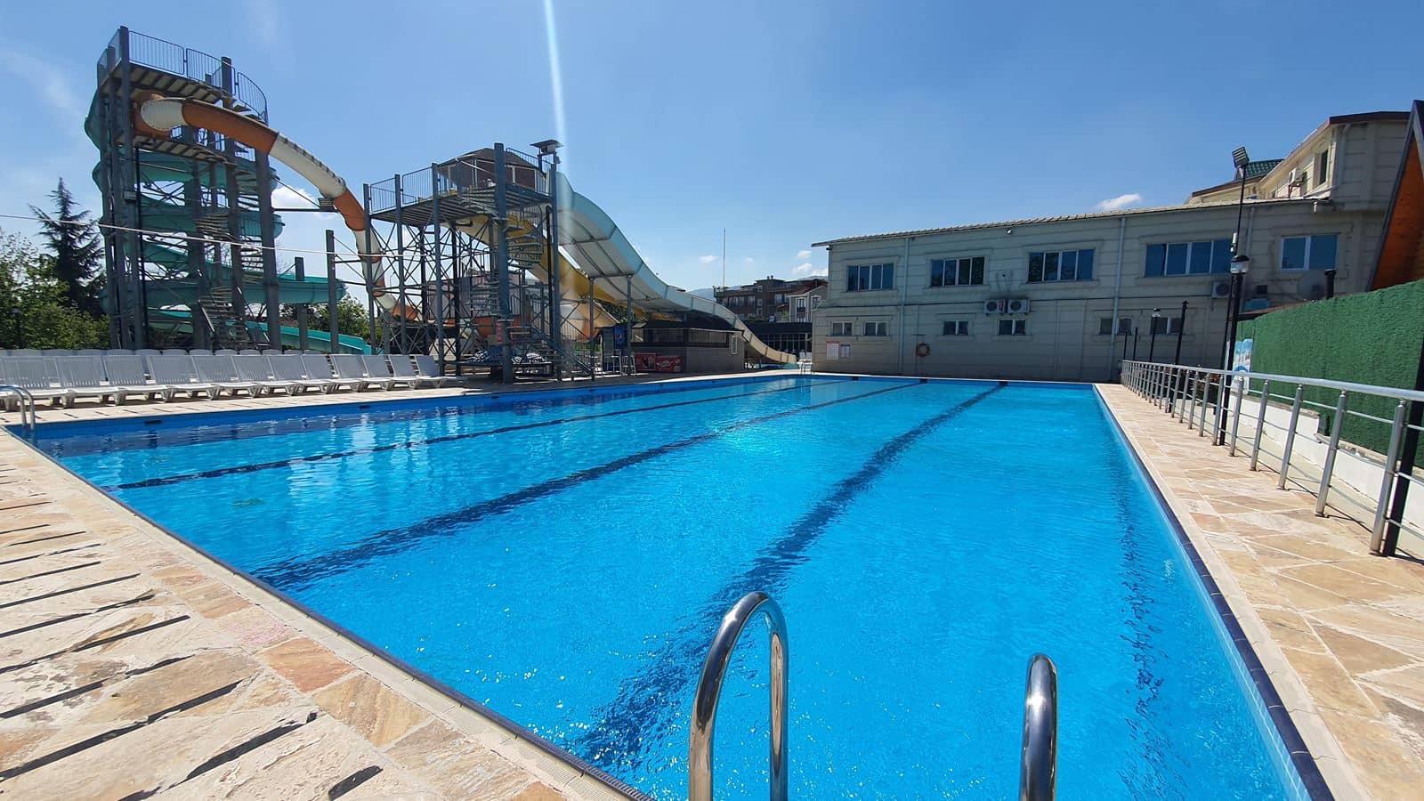 pools-outdoor-pool