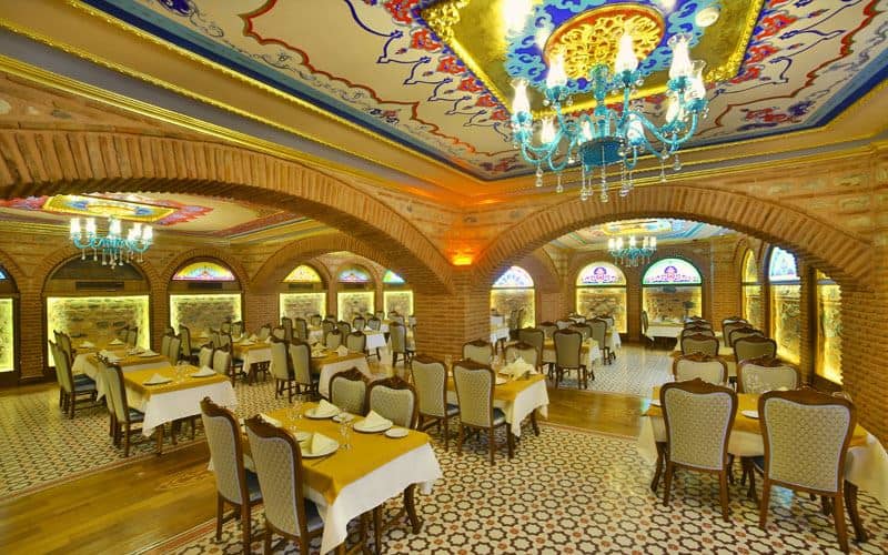 restaurants-restaurants