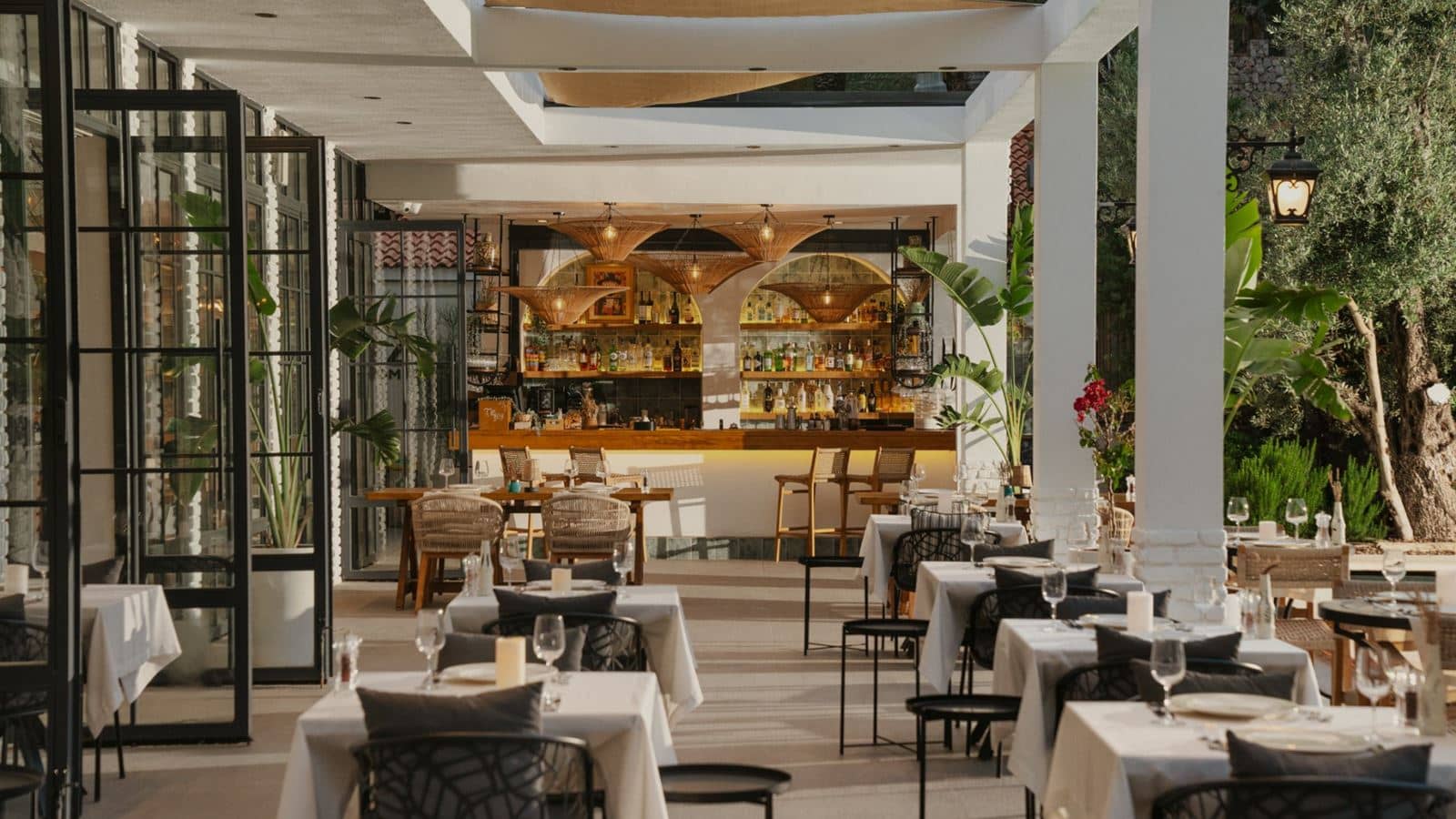 restaurants-xanthos-restaurant