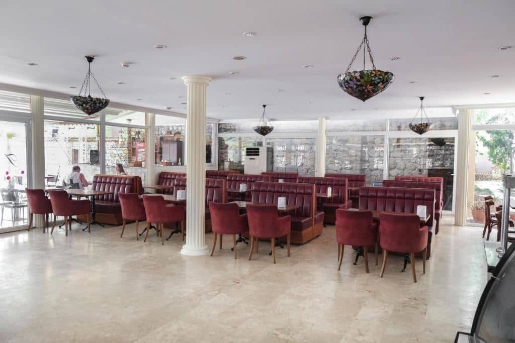 restaurants-main-restaurant