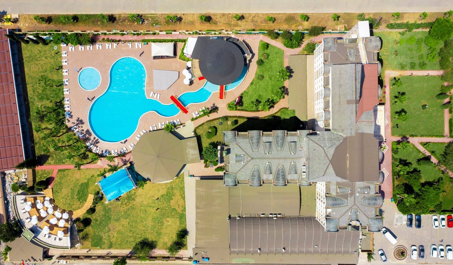 pools-outdoor-pool