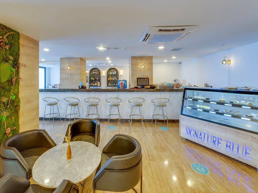 bars-lobby-bar