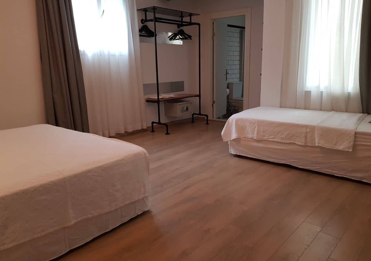 rooms-triple-standard