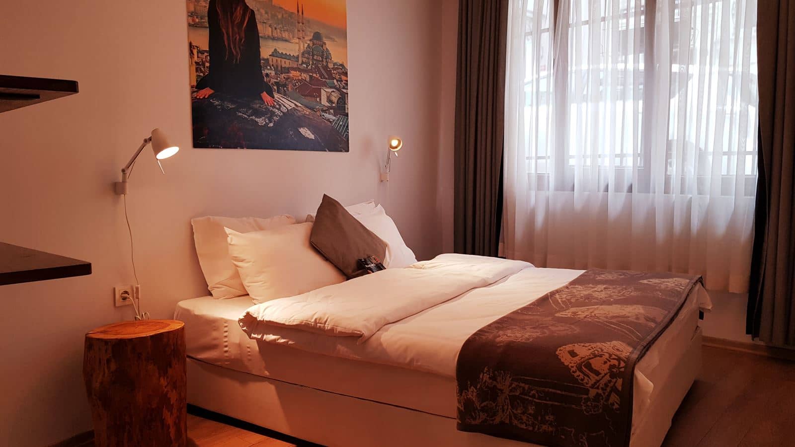 rooms-family-room-standard