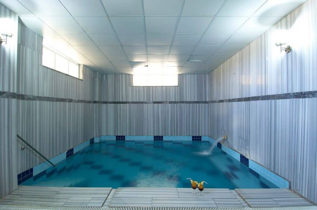 pools-indoor-pool