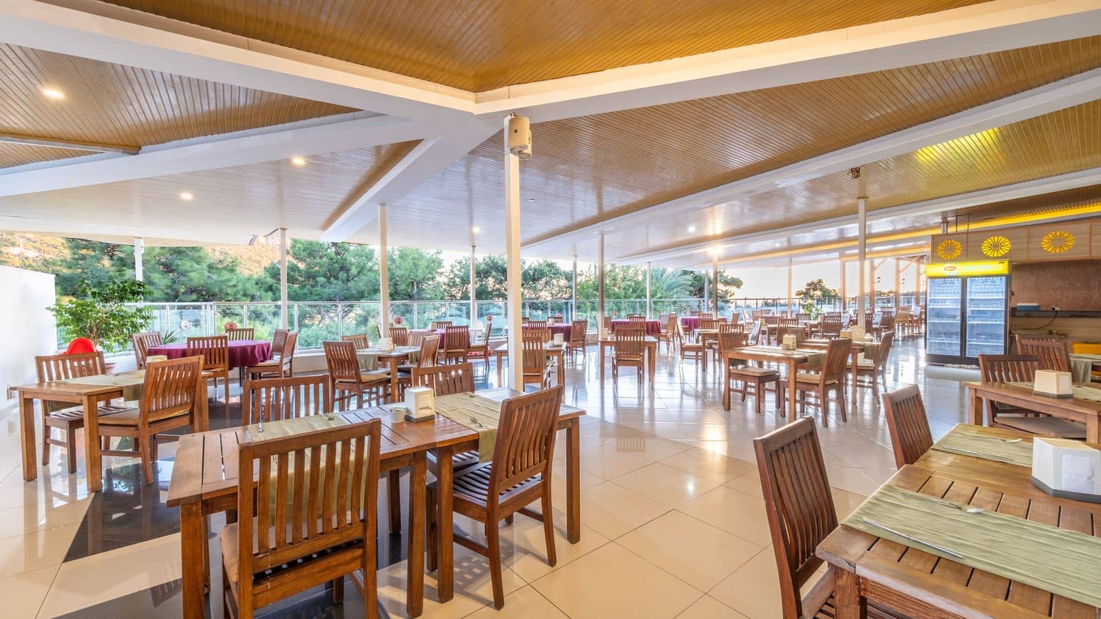 restaurants-main-restaurant
