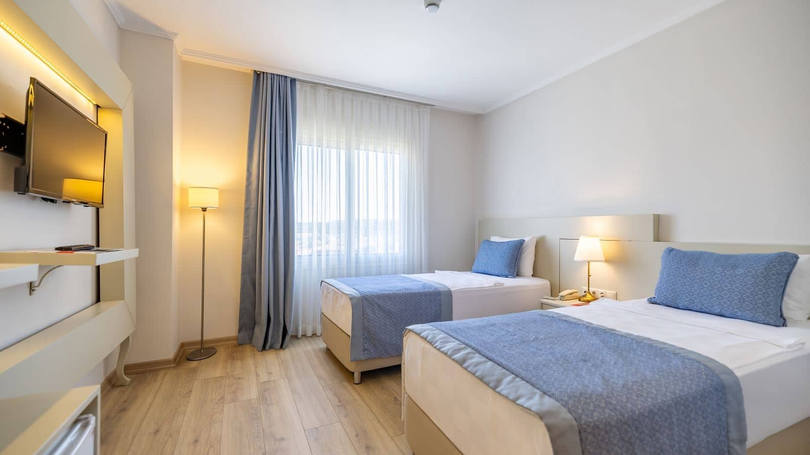 rooms-family-suite-room