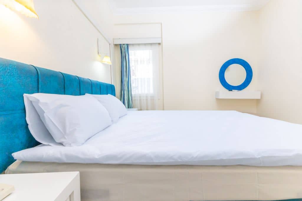 rooms-family-room