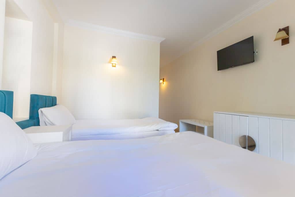 rooms-standard-room