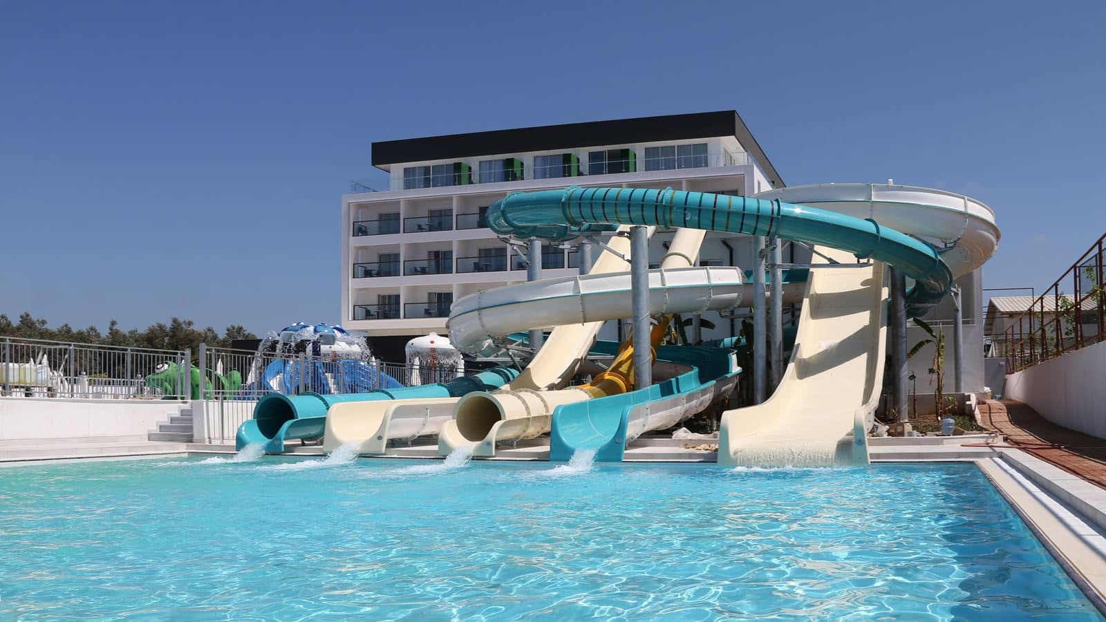 water-park-water-park