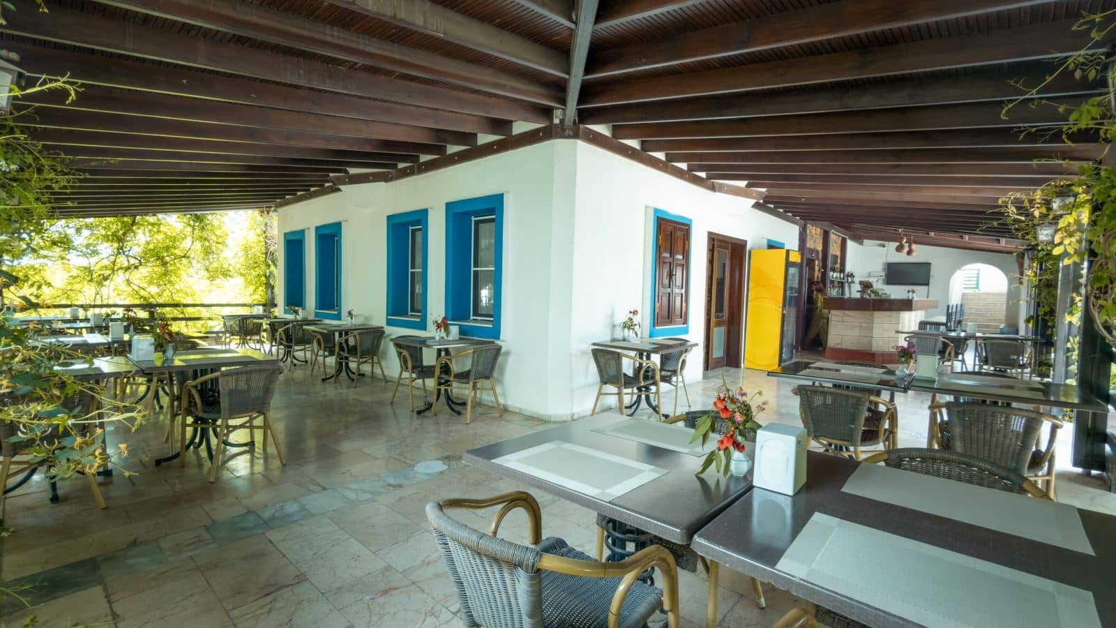 restaurants-ana-restaurant
