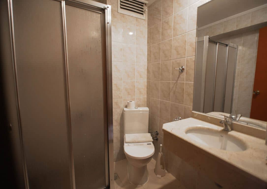 rooms-standard-room