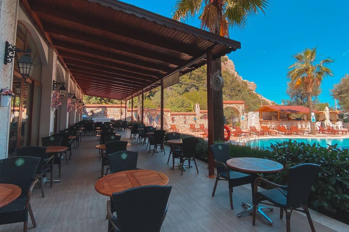 restaurants-restaurants