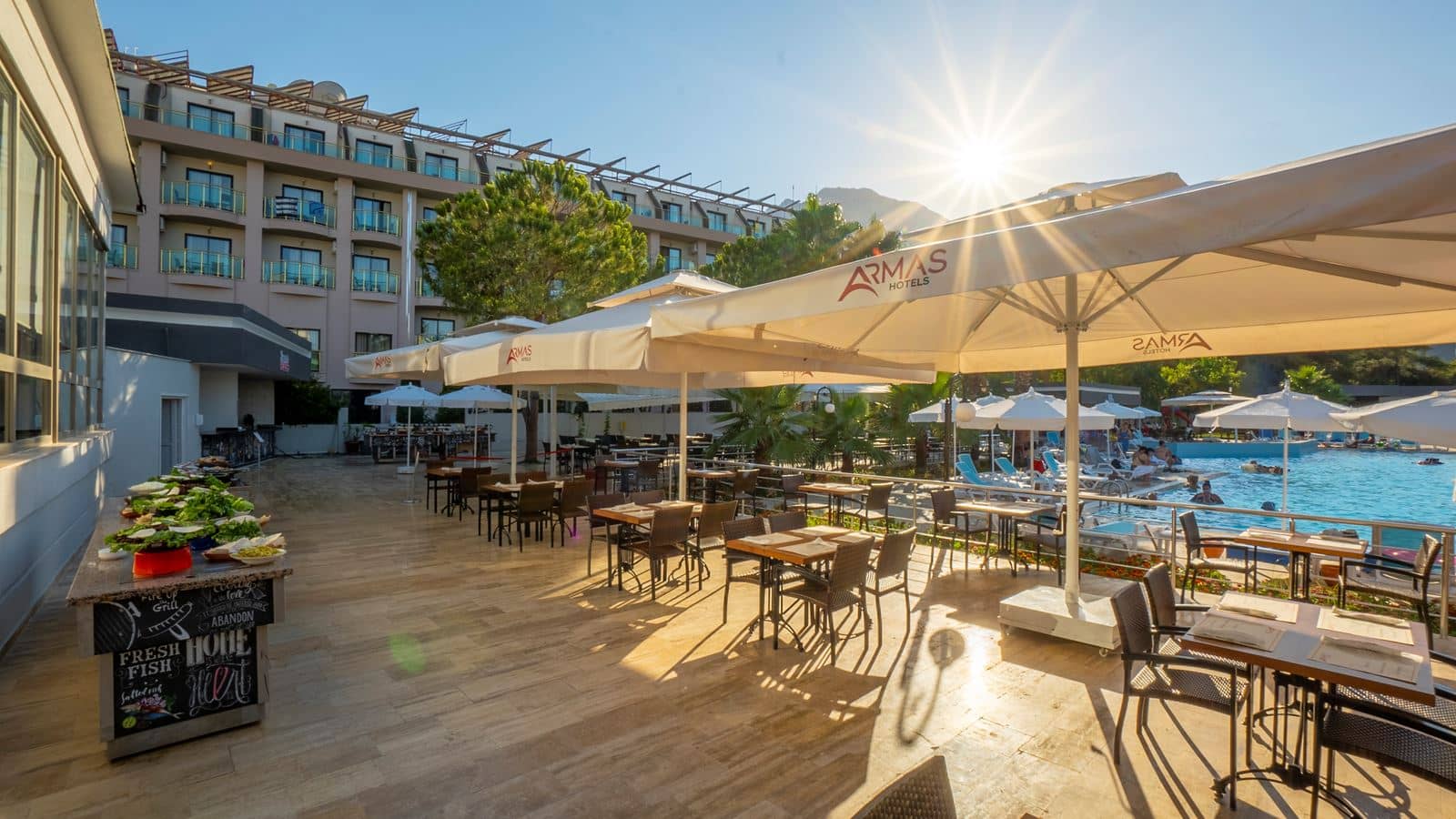 restaurants-main-restaurant