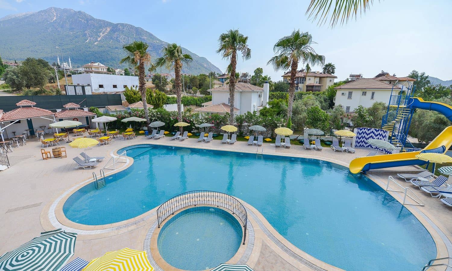 pools-outdoor-pool