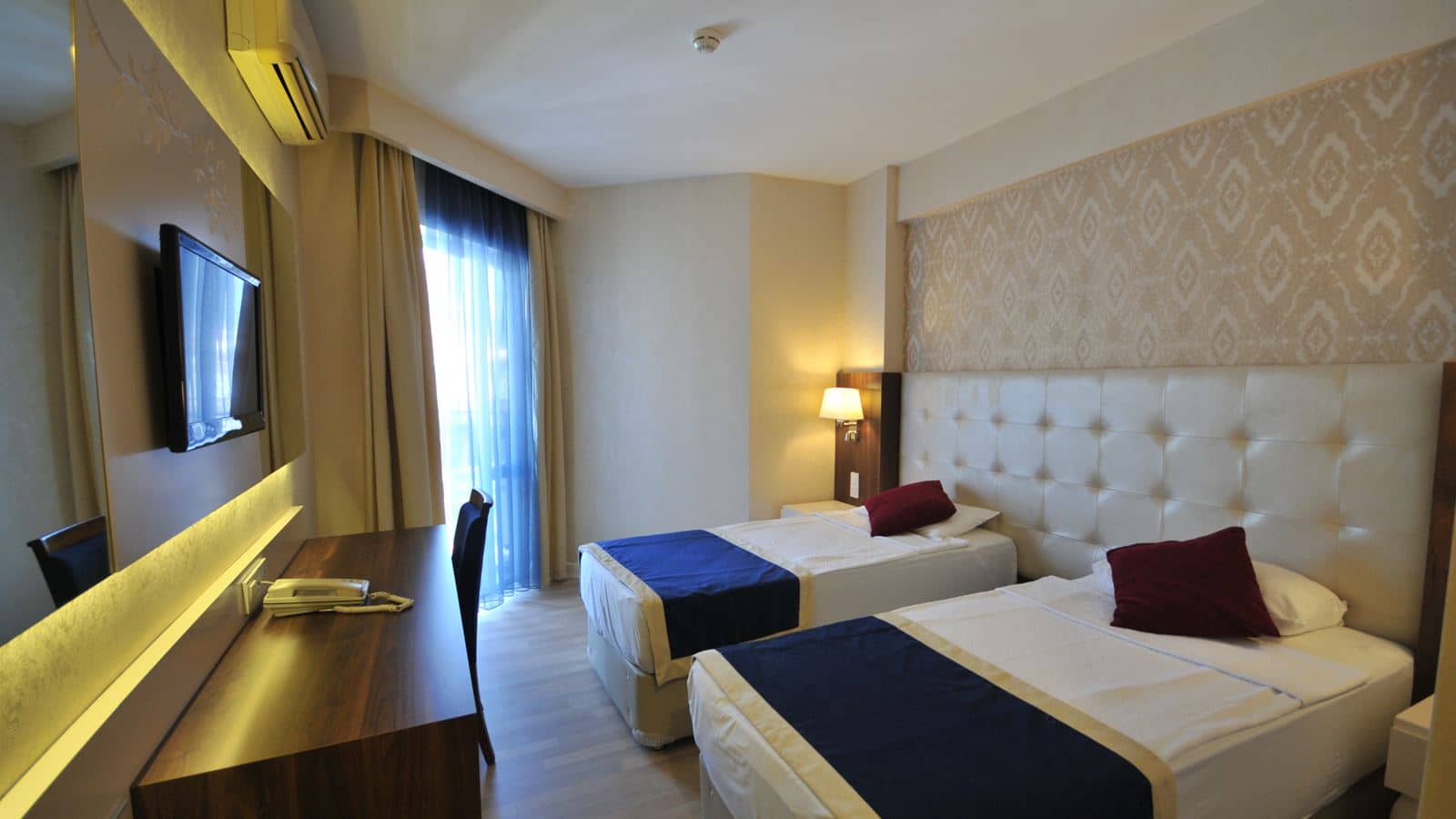 rooms-standard-room