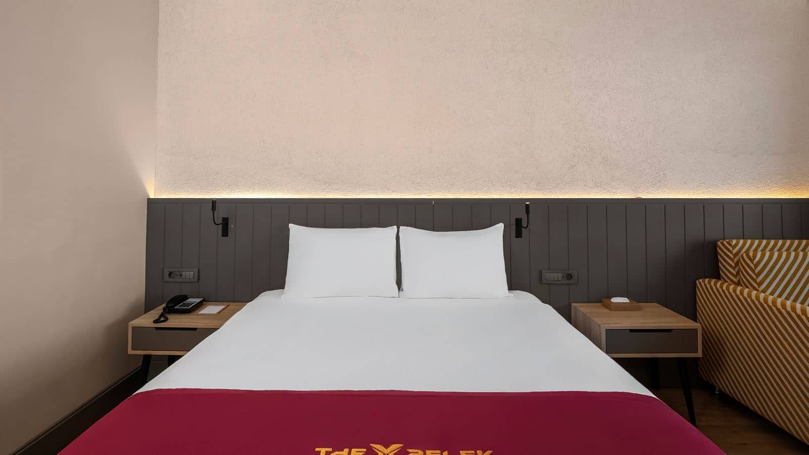 rooms-superior-room-adult-zone-only-adults-16+