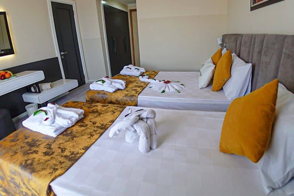 rooms-economy-room