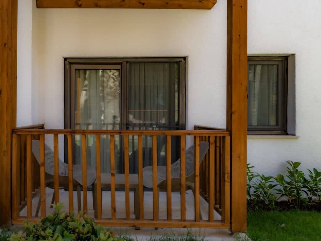 rooms-deluxe-room-garden-view