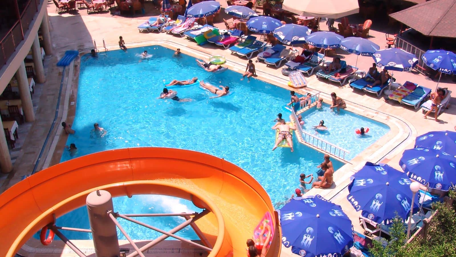 pools-outdoor-pool