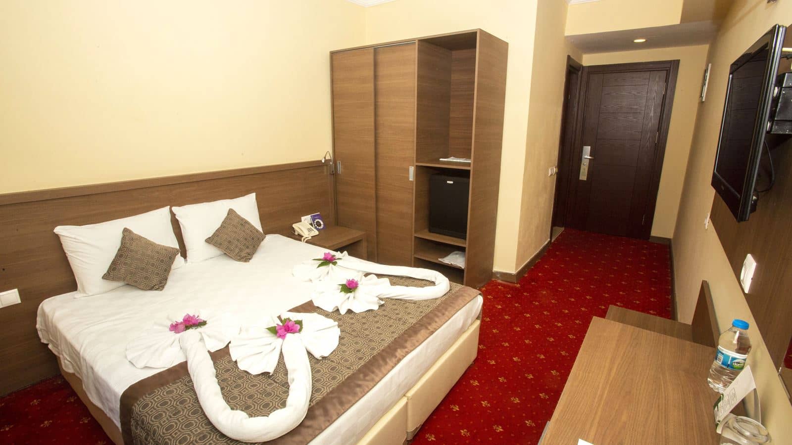 rooms-premium-room