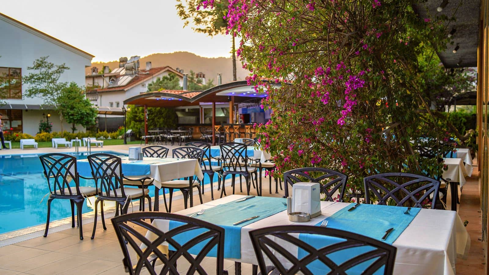 bars-havuz-bar