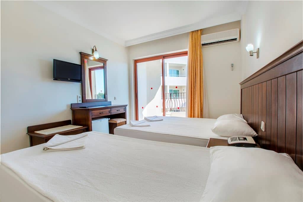 rooms-standard-room