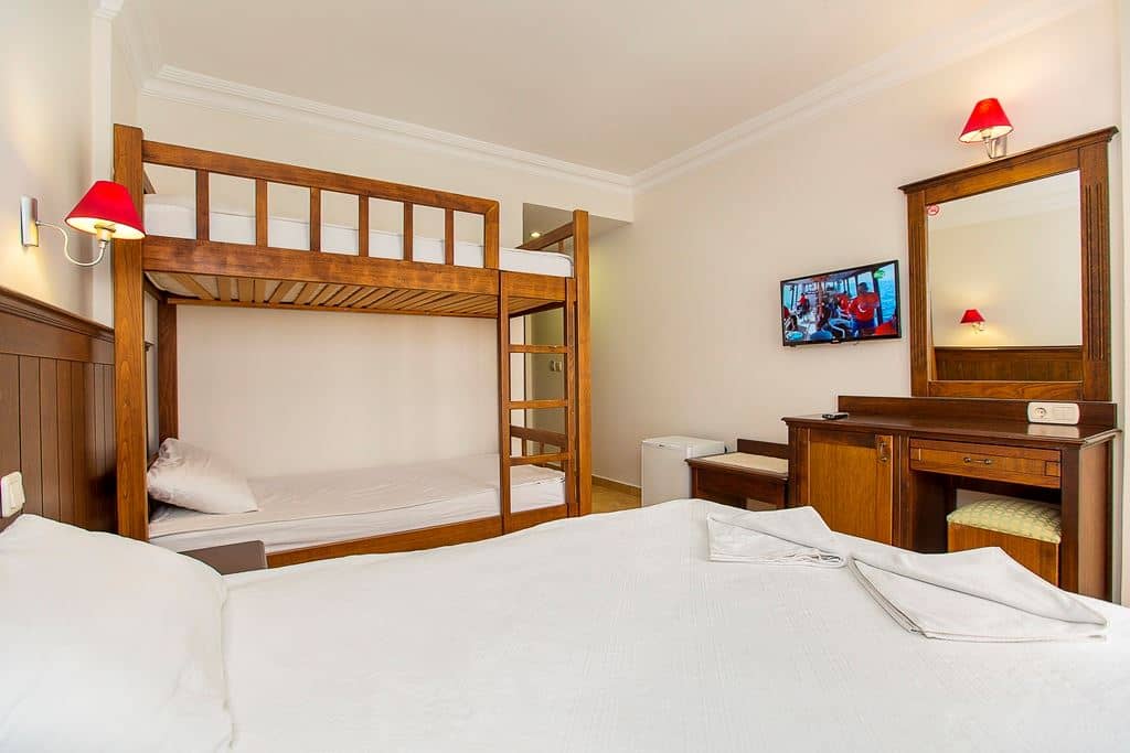 rooms-bunkbed-room