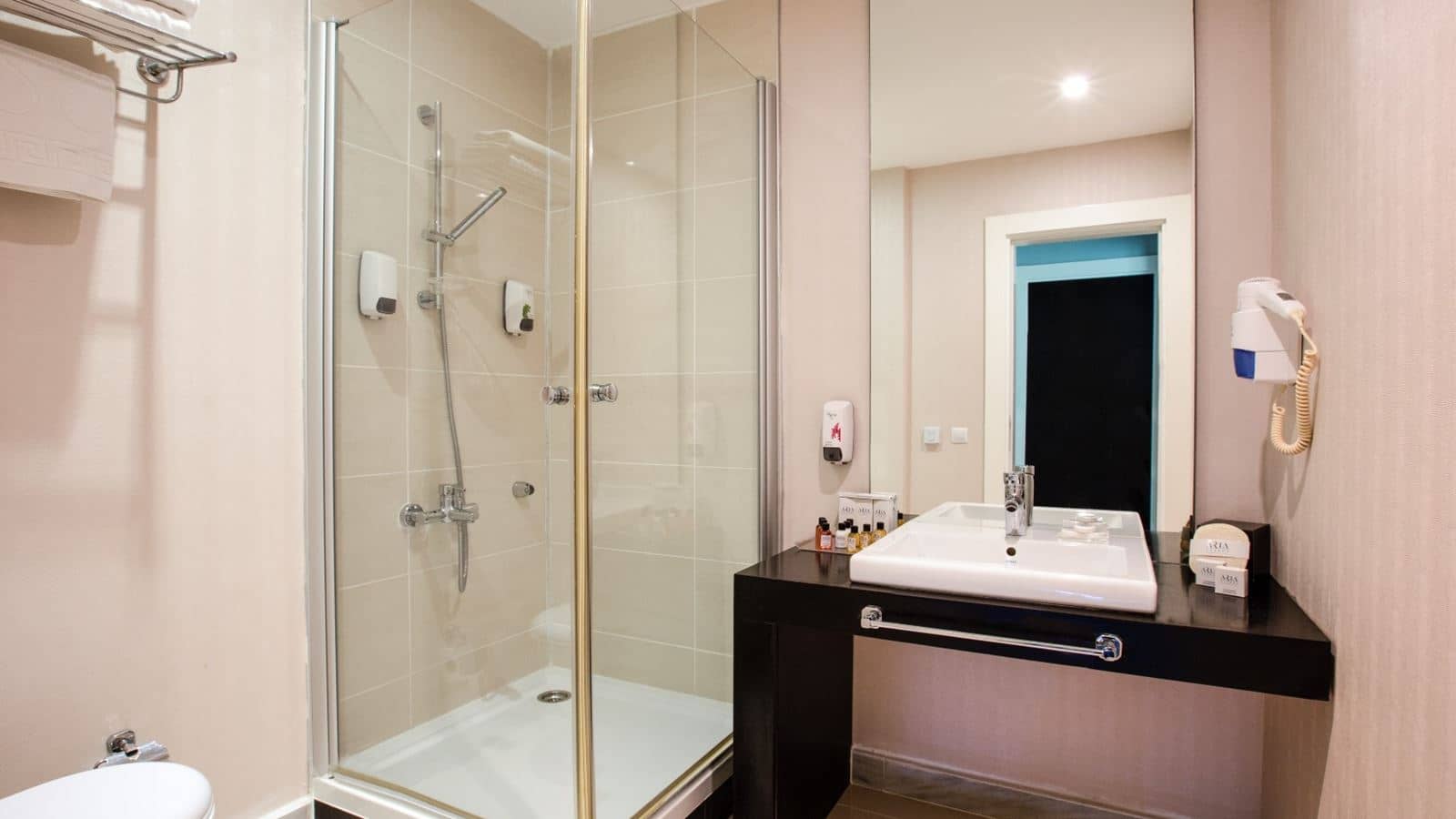 rooms-villa-with-private-pool