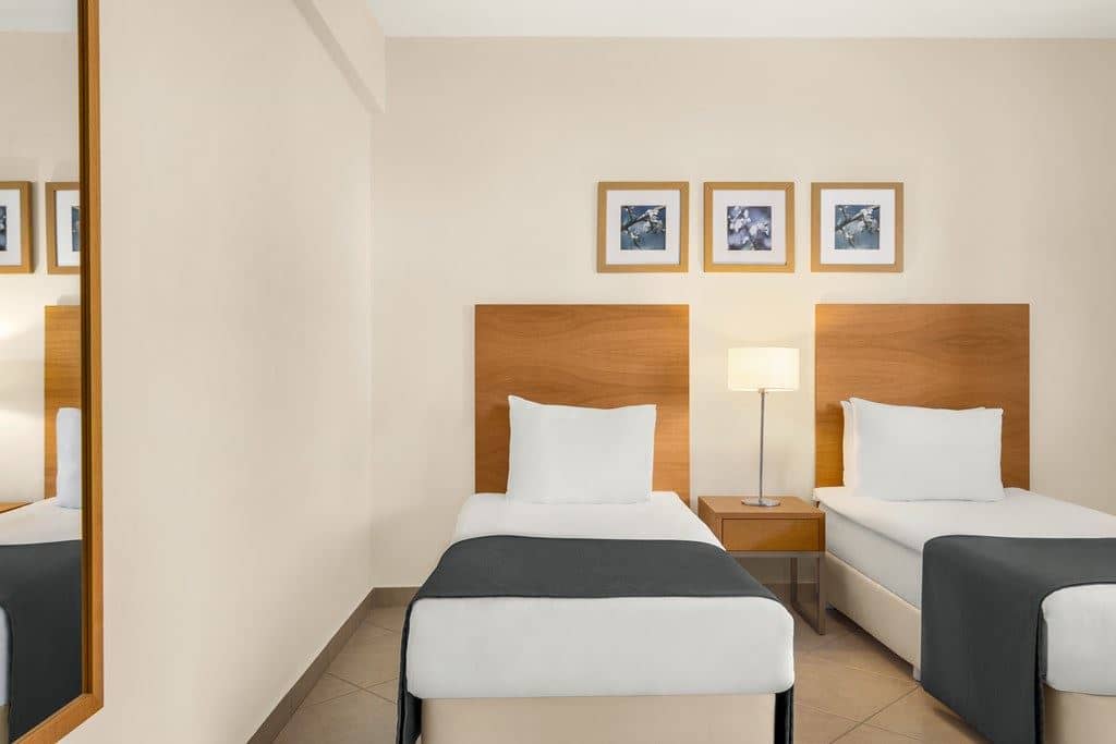 rooms-junior-suite-2-bedrooms-balcony-or-terrace
