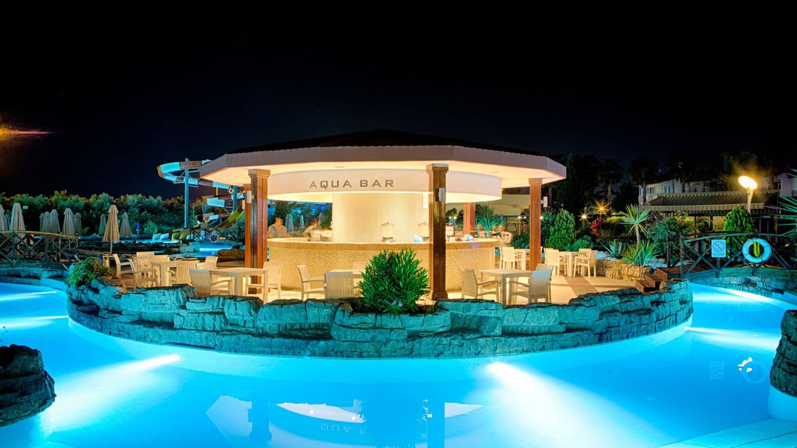 bars-aqua-bar