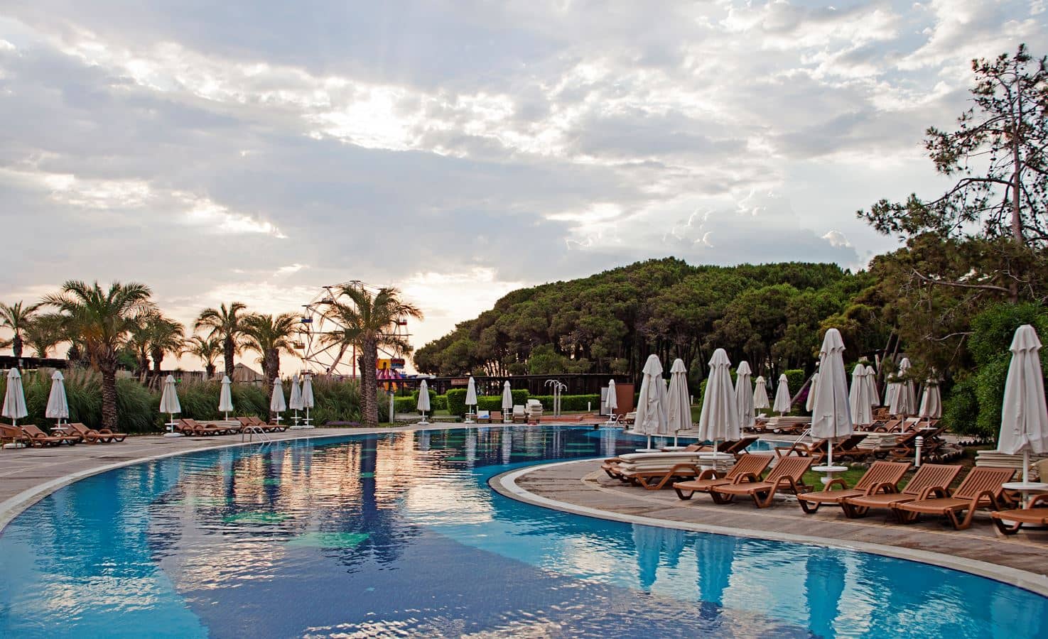 pools-outdoor-pool