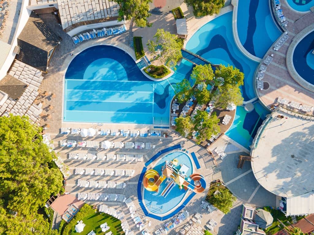 pools-outdoor-pool